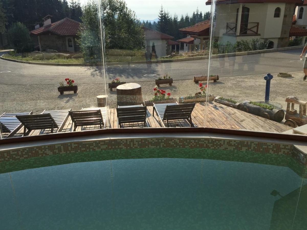 Ski Chalets At Pamporovo - An Affordable Village Holiday For Families Or Groups Екстер'єр фото