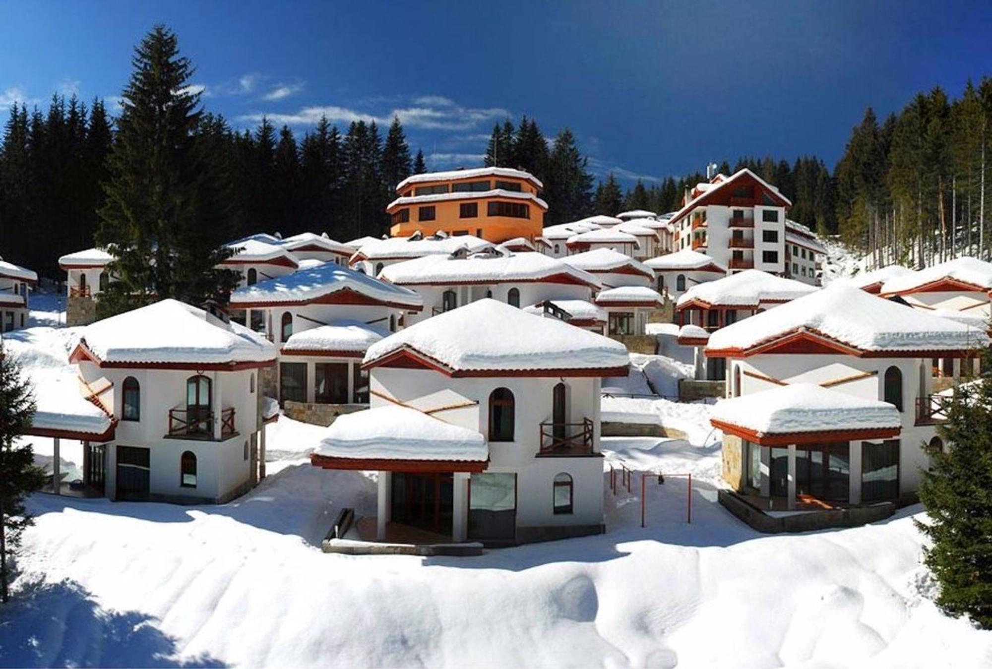 Ski Chalets At Pamporovo - An Affordable Village Holiday For Families Or Groups Екстер'єр фото